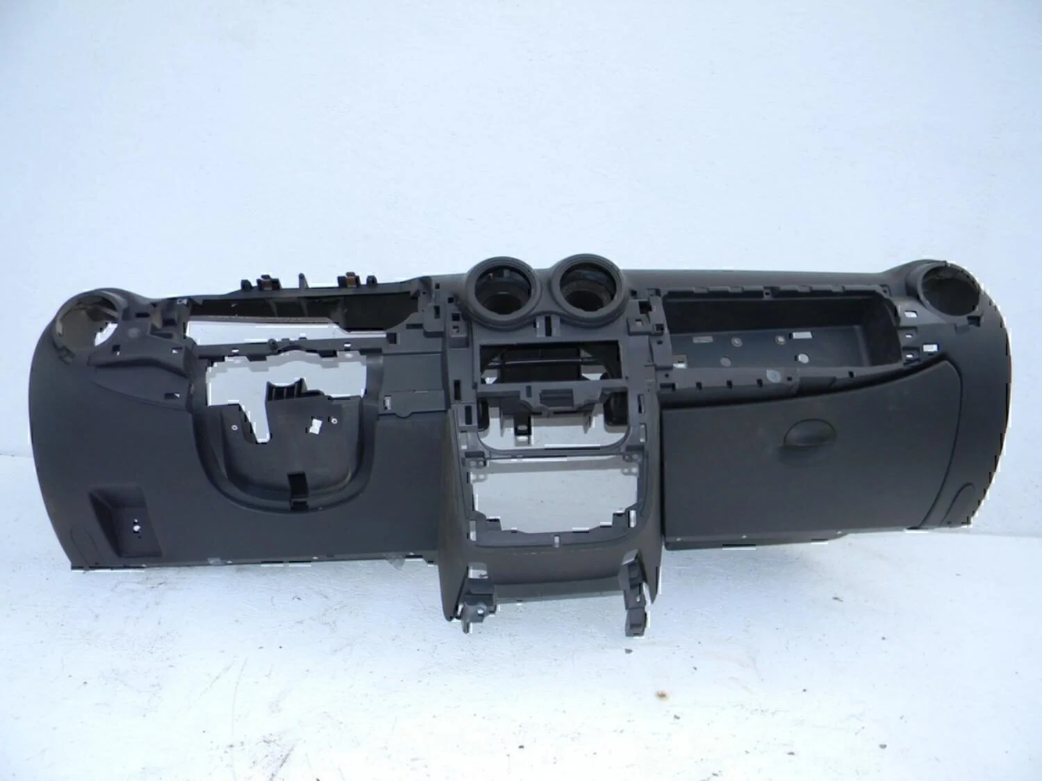Торпедо RENAULT Logan 2005-2014 - миниатюра 5