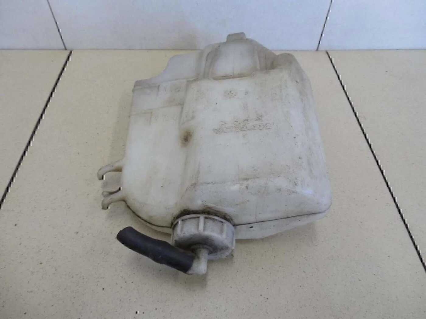 Бачок расширительный HONDA Civic 4D 2006-2012 - миниатюра 4