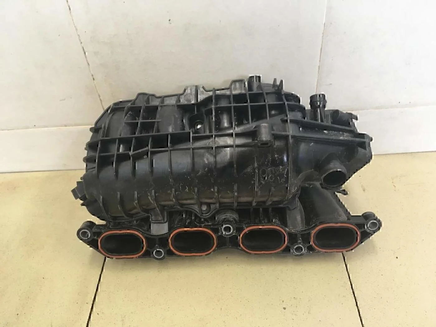 Коллектор впускной Peugeot-Citroen C4 2005-2011 - миниатюра 5