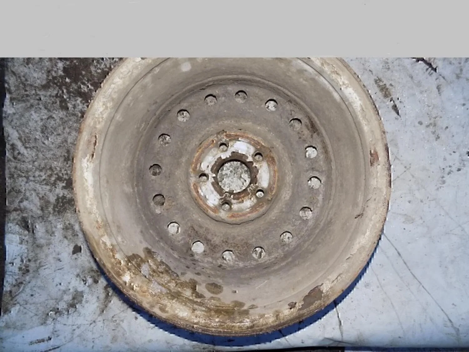 Диск запасного колеса (докатка) GAZ Volga 3110 1997–2004 - изображение 1