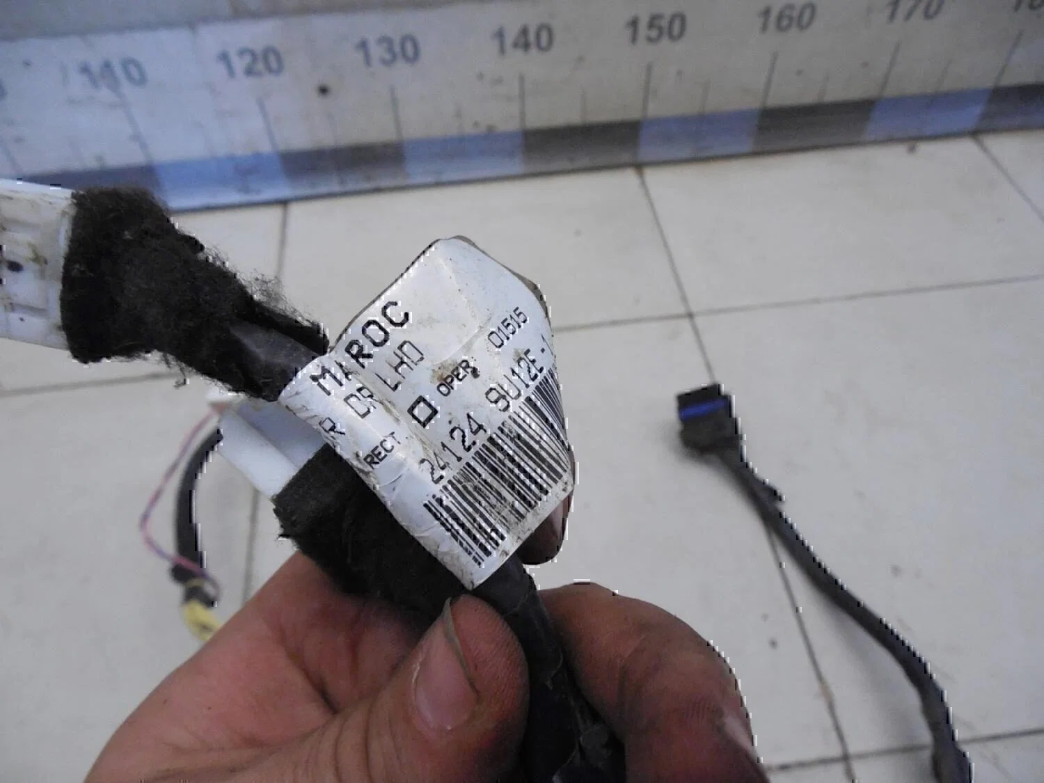 Проводка (коса) NISSAN Note (E11) 2006-2013 - миниатюра 3