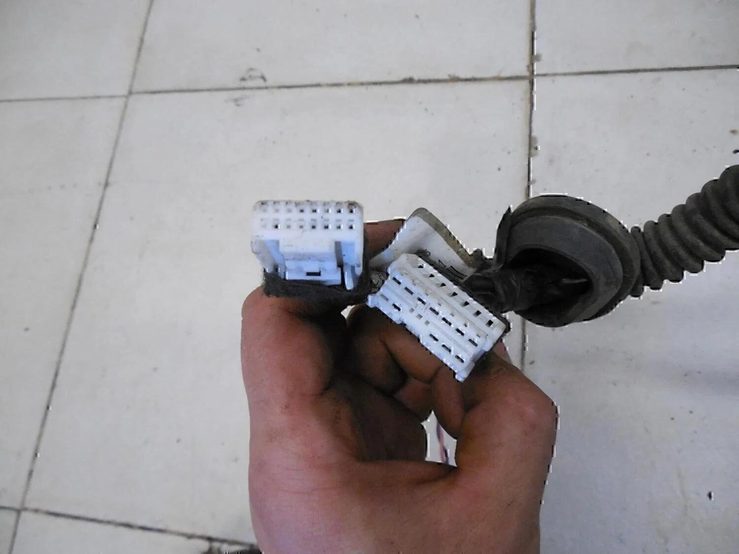 Проводка (коса) NISSAN Note (E11) 2006-2013 - миниатюра 9