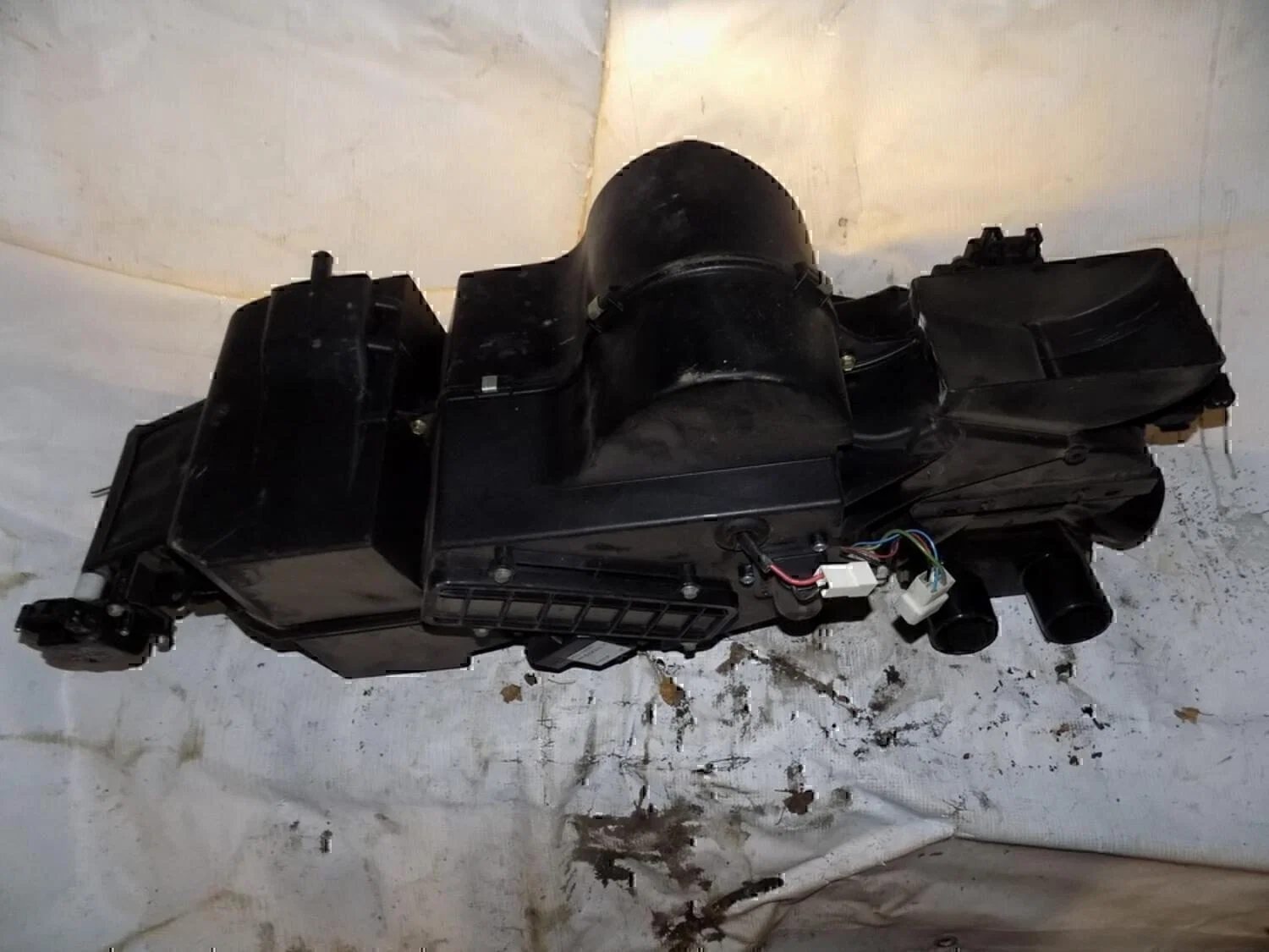Корпус отопителя GAZ Volga 3110 1997–2004 - миниатюра 3