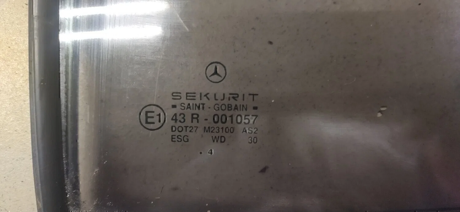 Стекло двери задней левой (форточка) MERCEDES-BENZ Logan 2005-2014 - миниатюра 5
