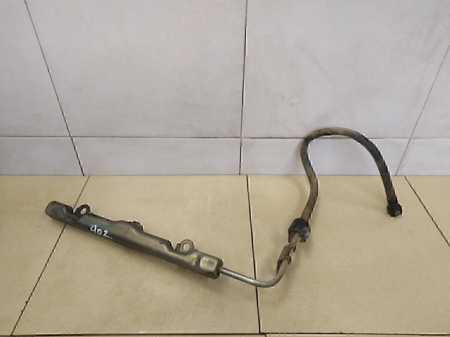 Рейка топливная (рампа) TOYOTA Avensis II 2003-2008 - изображение 1