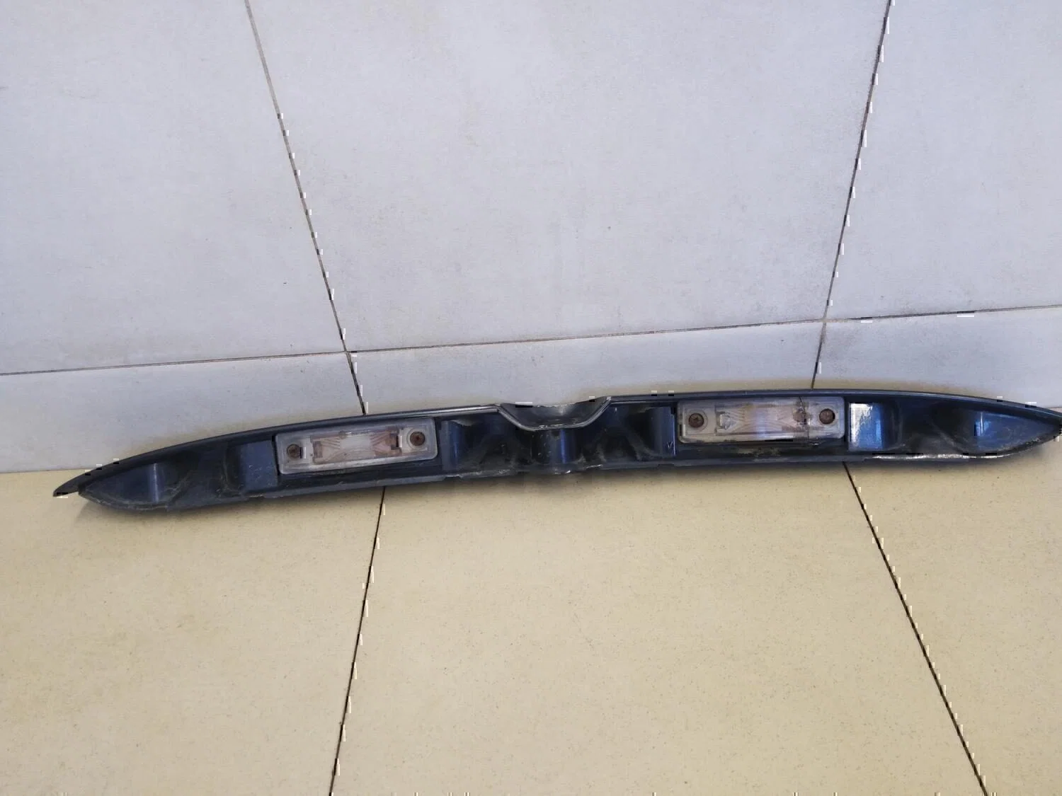 Накладка двери багажника OPEL Vectra B 1995-1999 - миниатюра 6