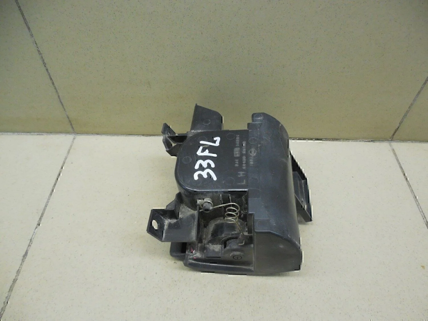 Подстаканник NISSAN X-Trail (T30) 2001-2006 - миниатюра 7