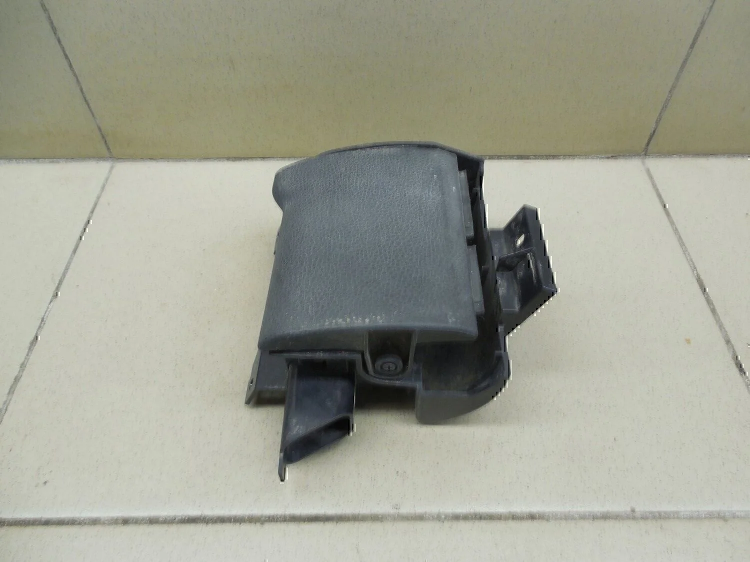 Подстаканник NISSAN X-Trail (T30) 2001-2006 - миниатюра 8