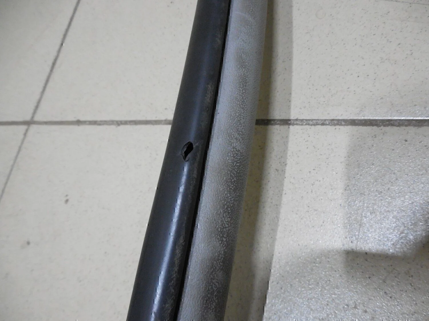 Уплотнитель (внутри) TOYOTA Yaris 2005-2011 - миниатюра 4