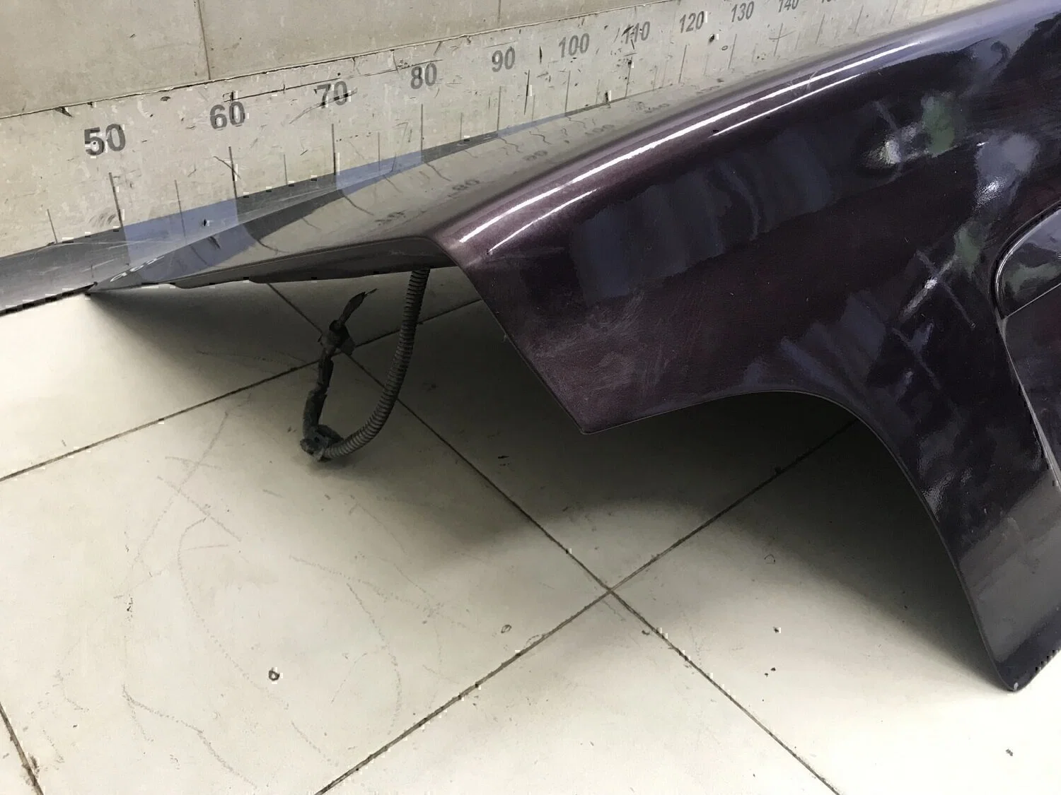 Крышка багажника TOYOTA Avensis I 1997-2003 - миниатюра 3