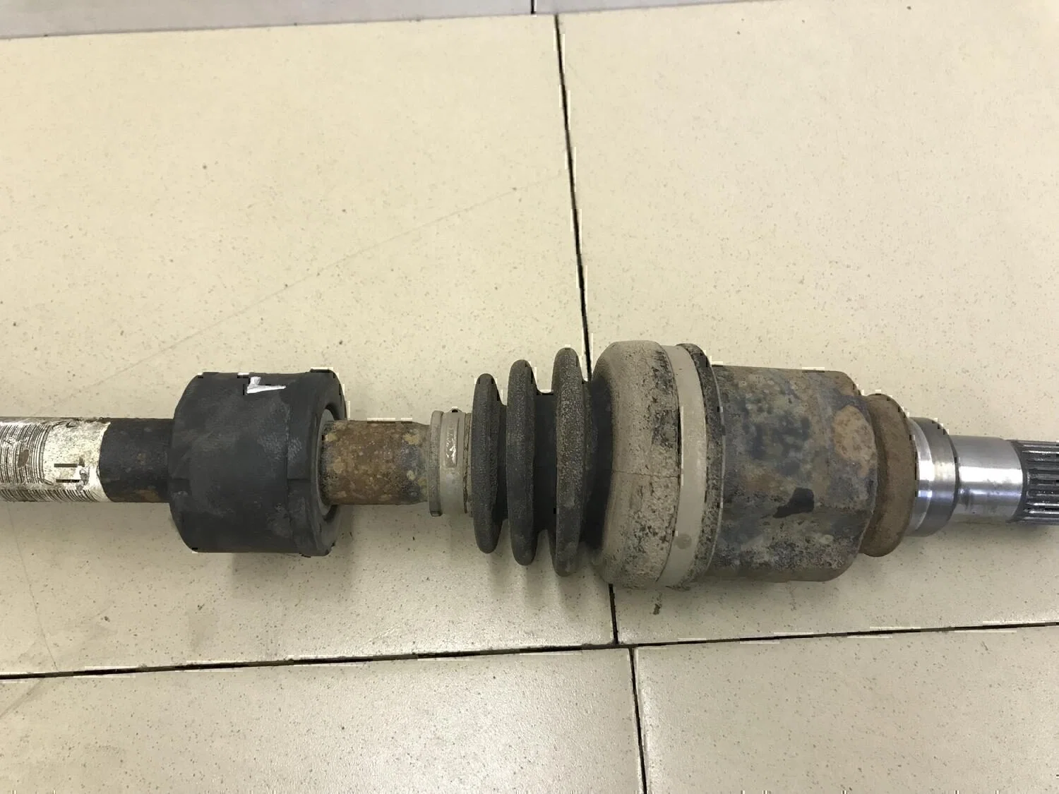 Полуось передняя левая SUZUKI SX4 2006-2013 - миниатюра 2
