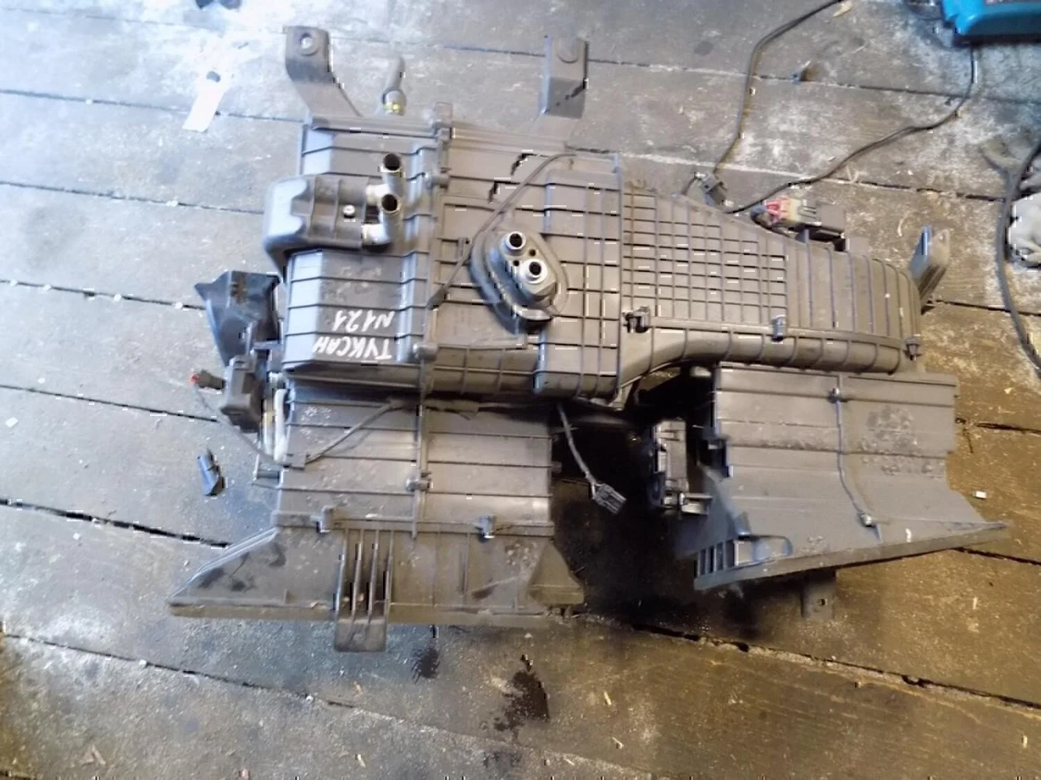 Корпус отопителя Hyundai-KIA Tucson 2004-2010 - миниатюра 3