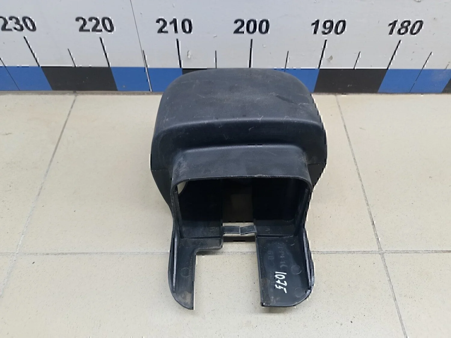 Кожух рулевой колонки MAZDA 626 (GE) 1992-1997 - миниатюра 7