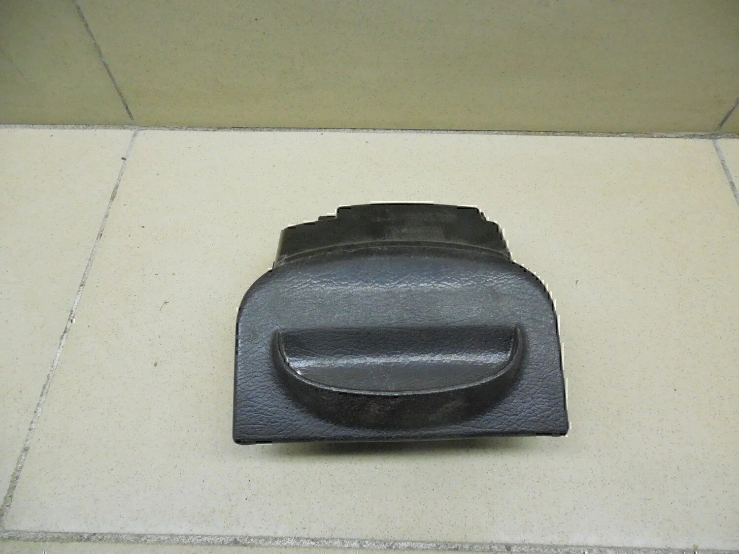 Пепельница передняя Chevrolet Lanos 2004-2010 - миниатюра 2