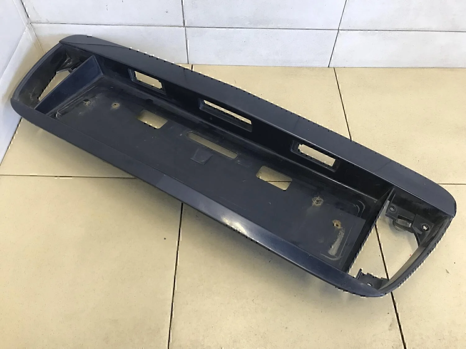 Накладка двери багажника NISSAN Primera P12E 2002-2007 - миниатюра 4