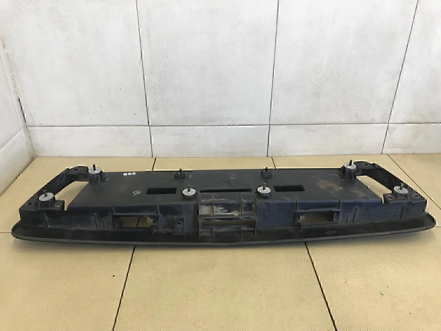 Накладка двери багажника NISSAN Primera P12E 2002-2007 - миниатюра 6