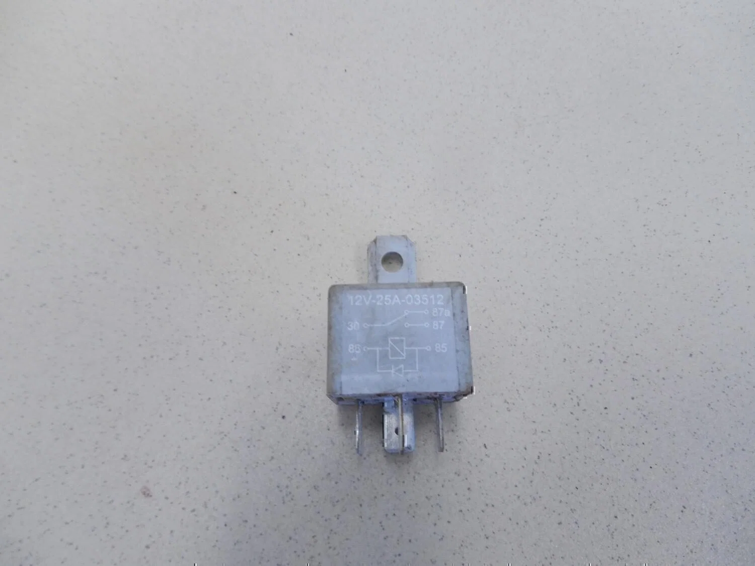 Реле Peugeot-Citroen C4 2005-2011 - изображение 1