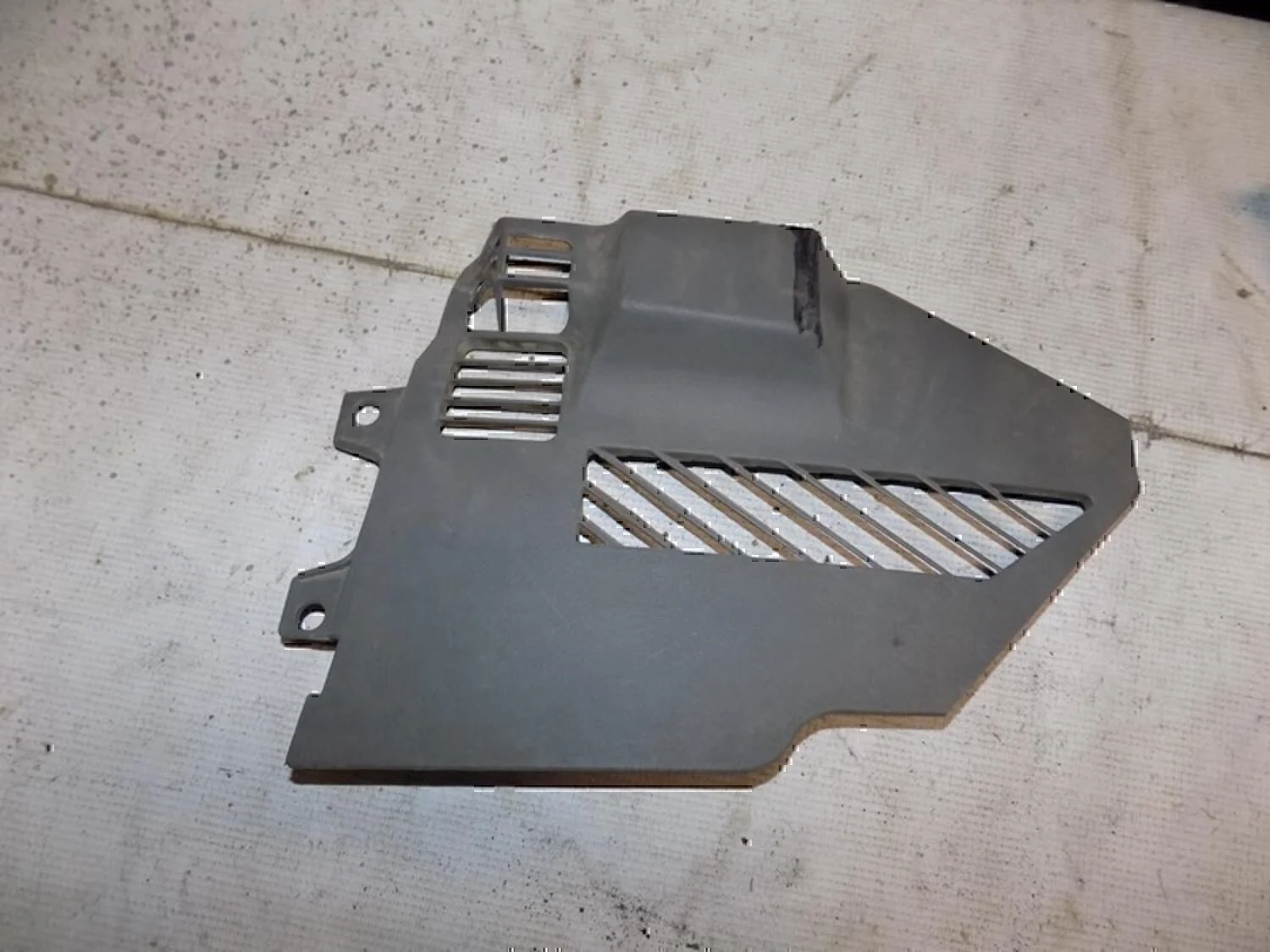 Накладка (кузов внутри) Hyundai-KIA RIO 2000-2004 - миниатюра 2