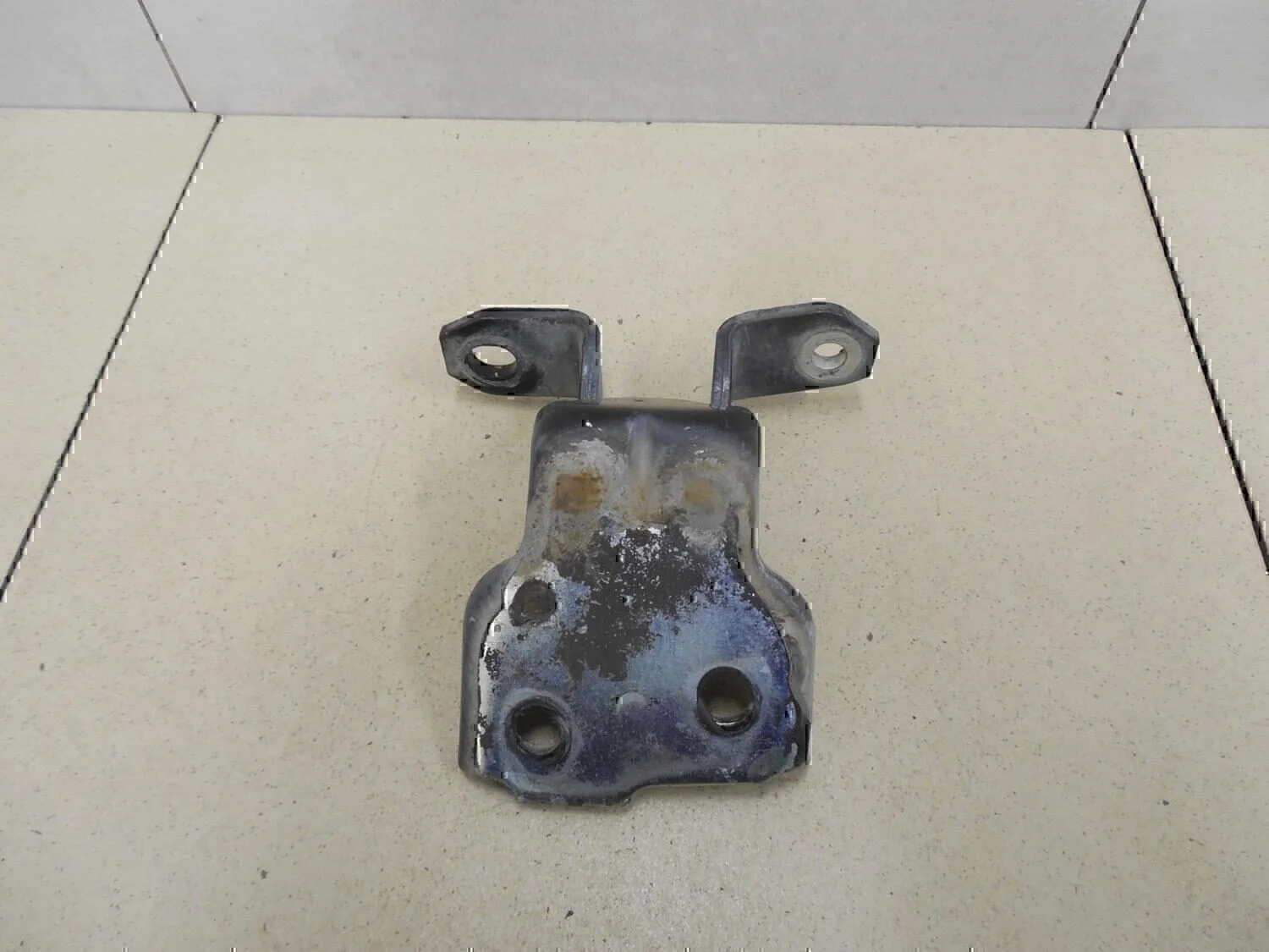 Петля двери передней SUZUKI SX4 2006-2013 - изображение 1