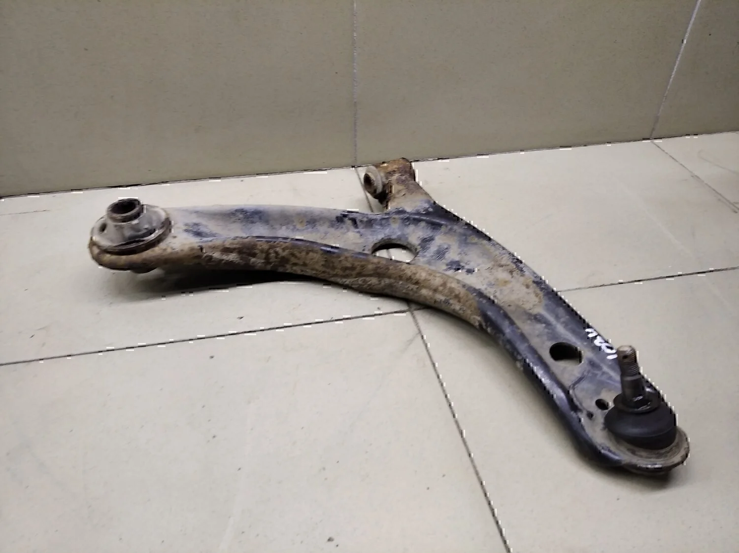 Рычаг передний правый TOYOTA Yaris 2005-2011 - миниатюра 6