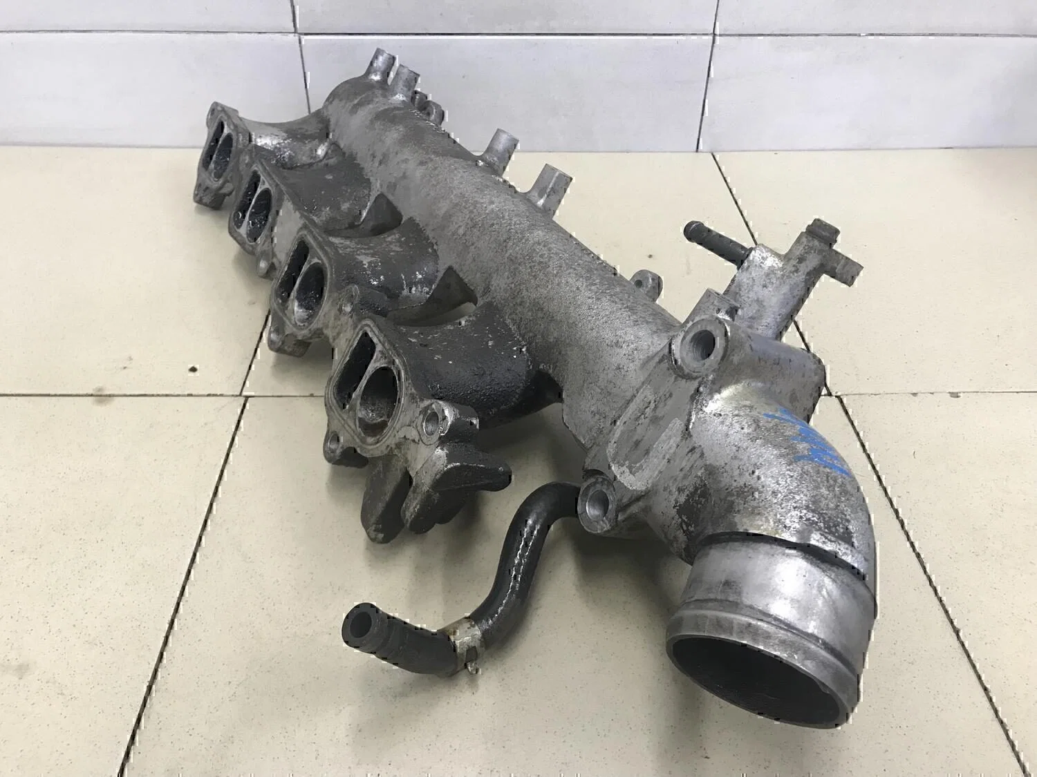 Коллектор впускной NISSAN Almera N16 2000-2006 - миниатюра 3