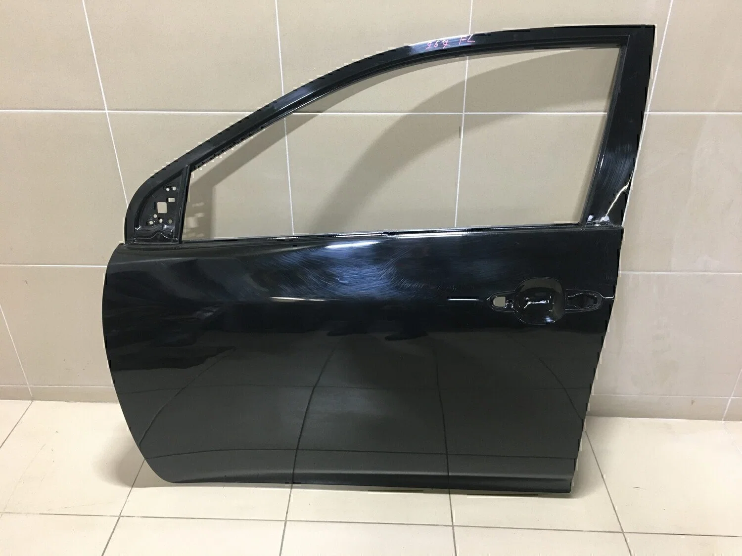 Дверь передняя левая TOYOTA RAV 4 2006-2013 - изображение 1