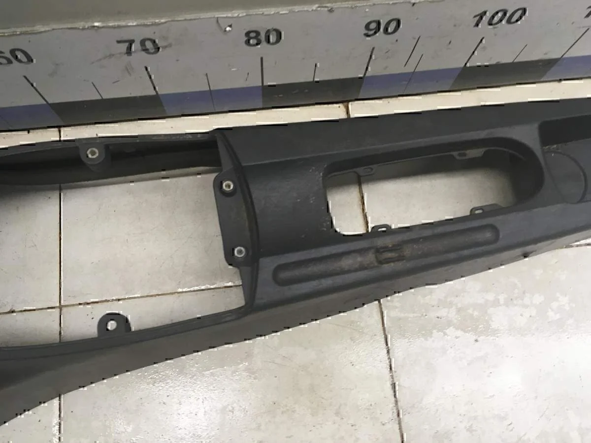 Консоль FORD Focus I 1998-2004 - миниатюра 3