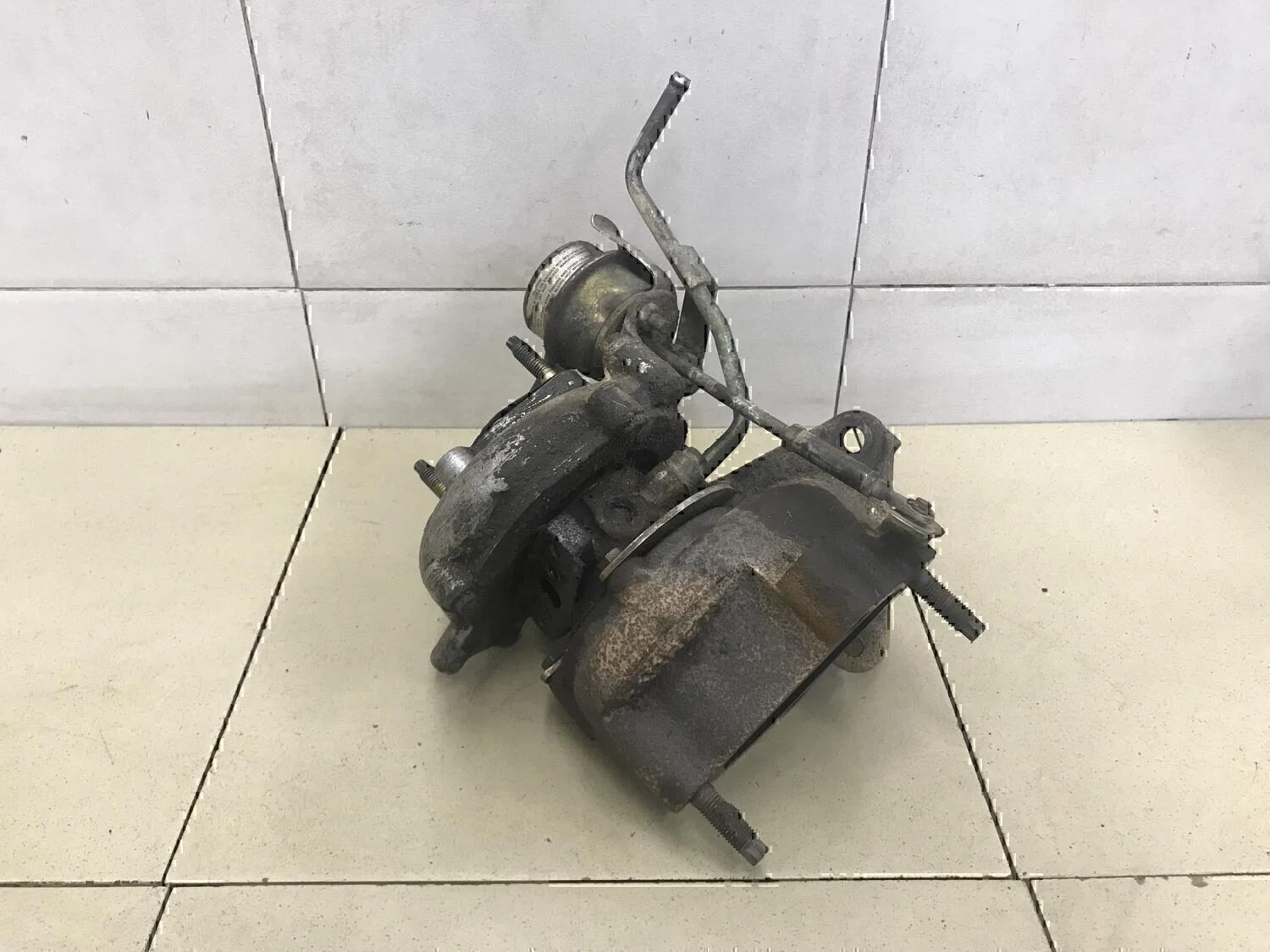 Турбокомпрессор (турбина) NISSAN Almera N16 2000-2006 - миниатюра 2