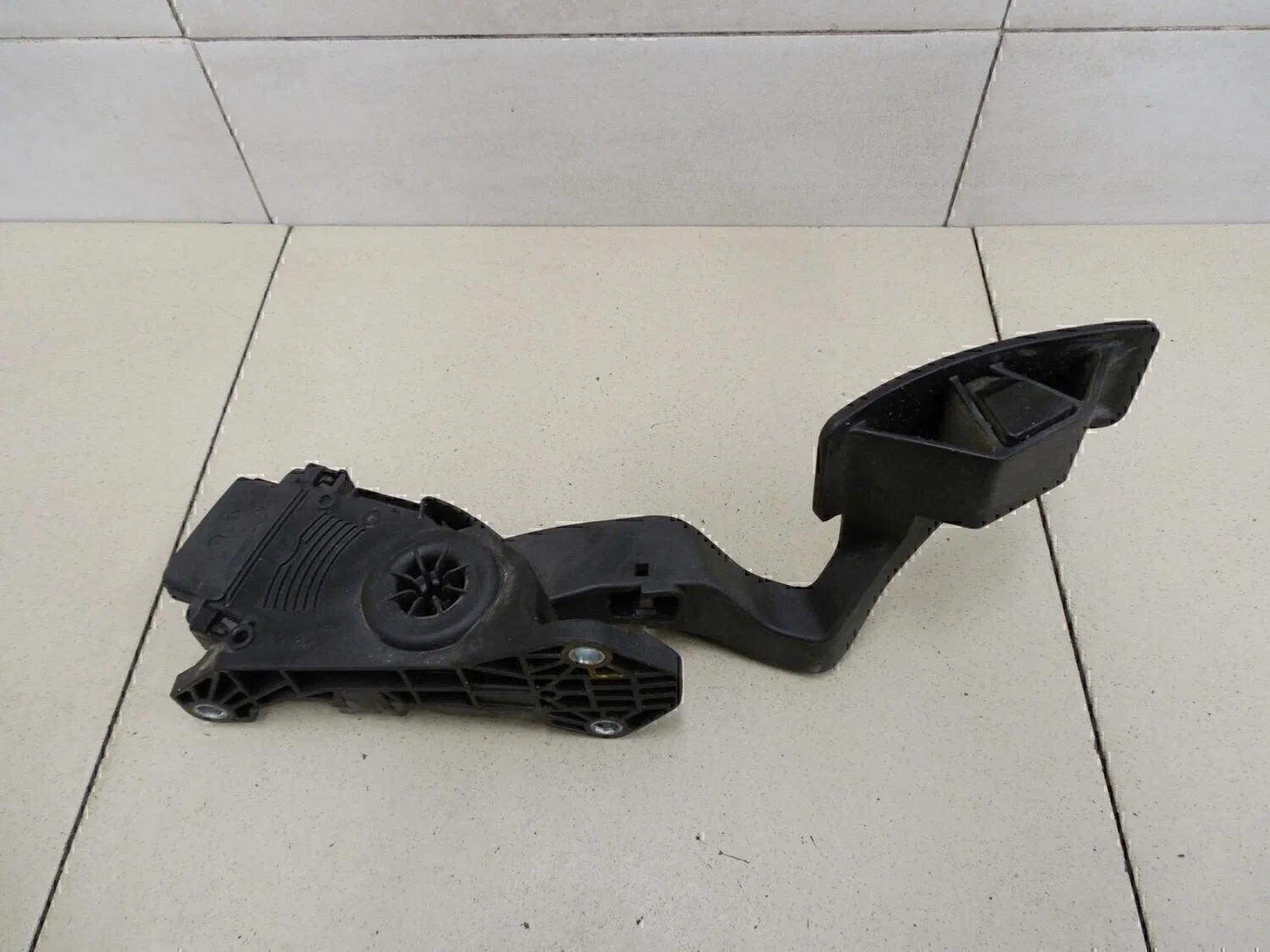 Педаль газа SUZUKI SX4 2006-2013 - миниатюра 2
