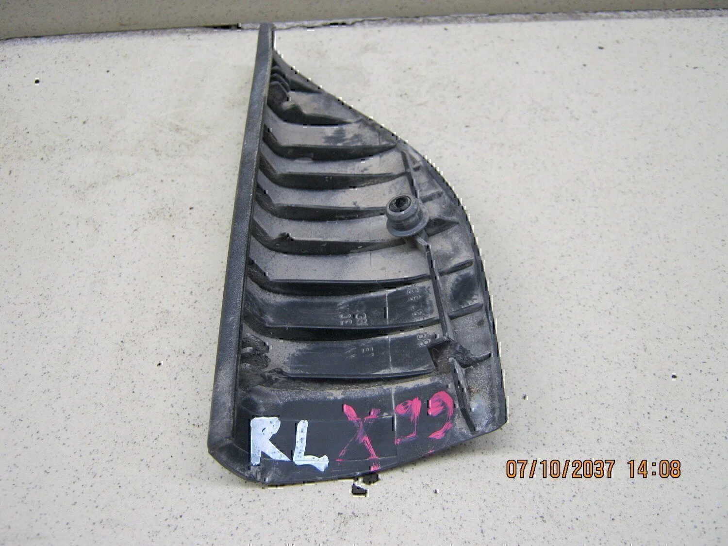 Накладка (кузов внутри) Audi 80/90 [B4] 1991-1994 - миниатюра 3