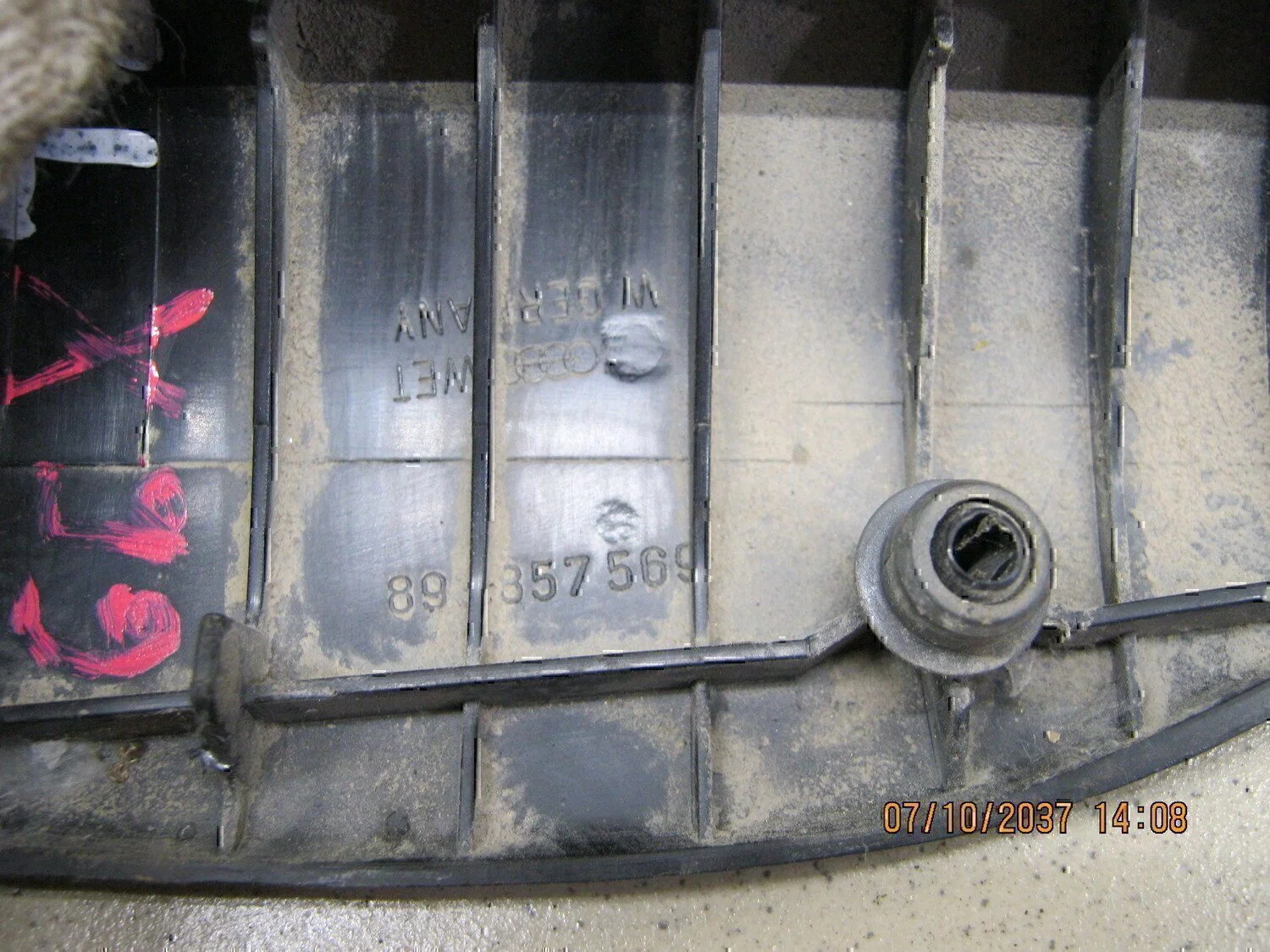 Накладка (кузов внутри) Audi 80/90 [B4] 1991-1994 - миниатюра 5