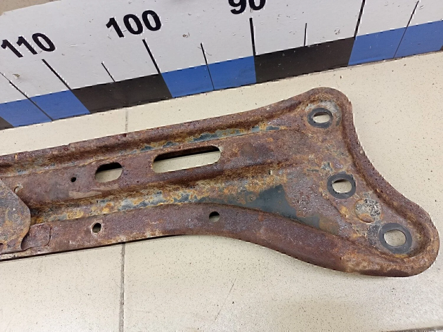 Балка передняя поперечная MAZDA 626 (GE) 1992-1997 - миниатюра 3