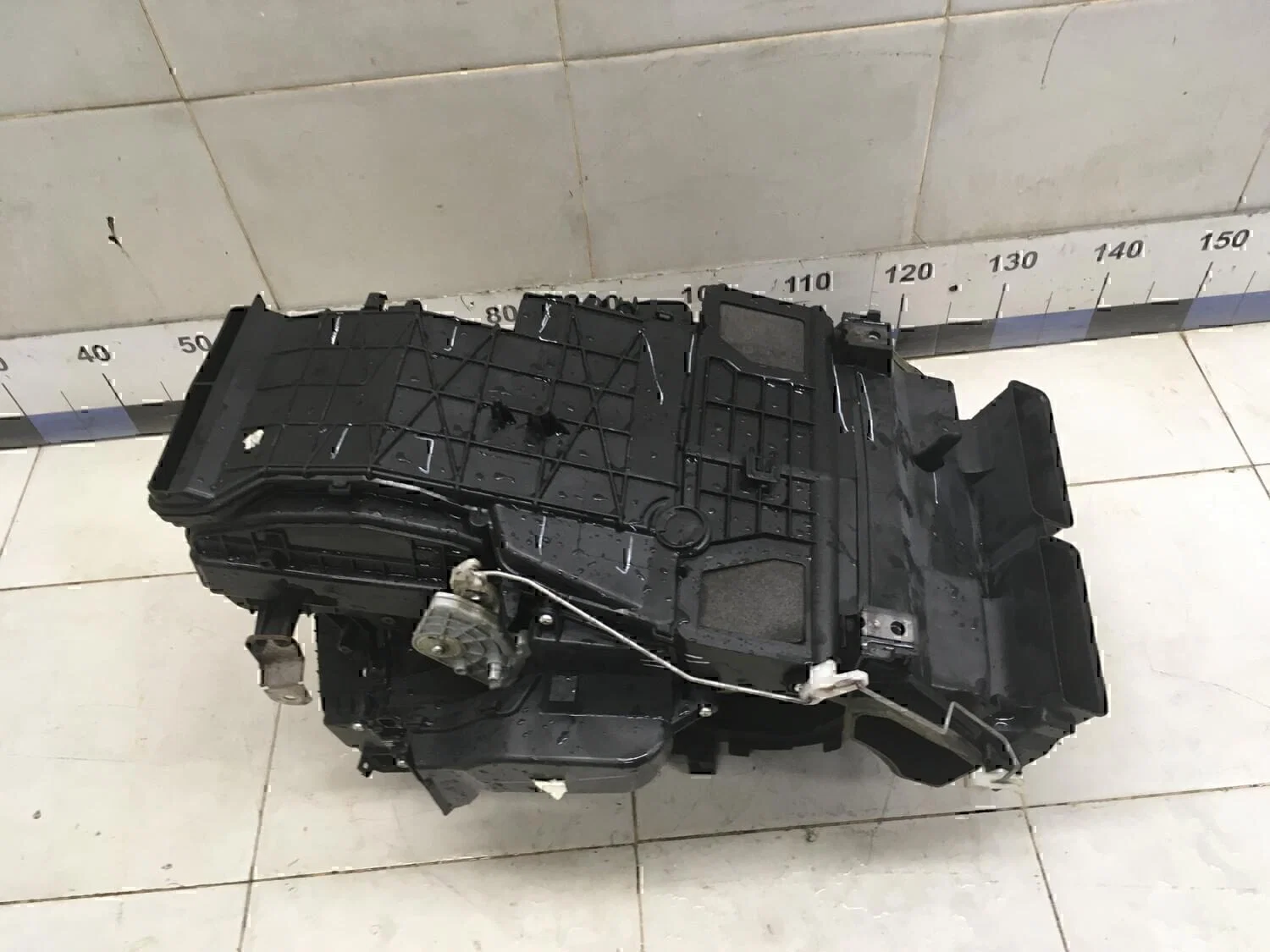 Корпус отопителя NISSAN Tiida (C11) 2007-2014 - миниатюра 2