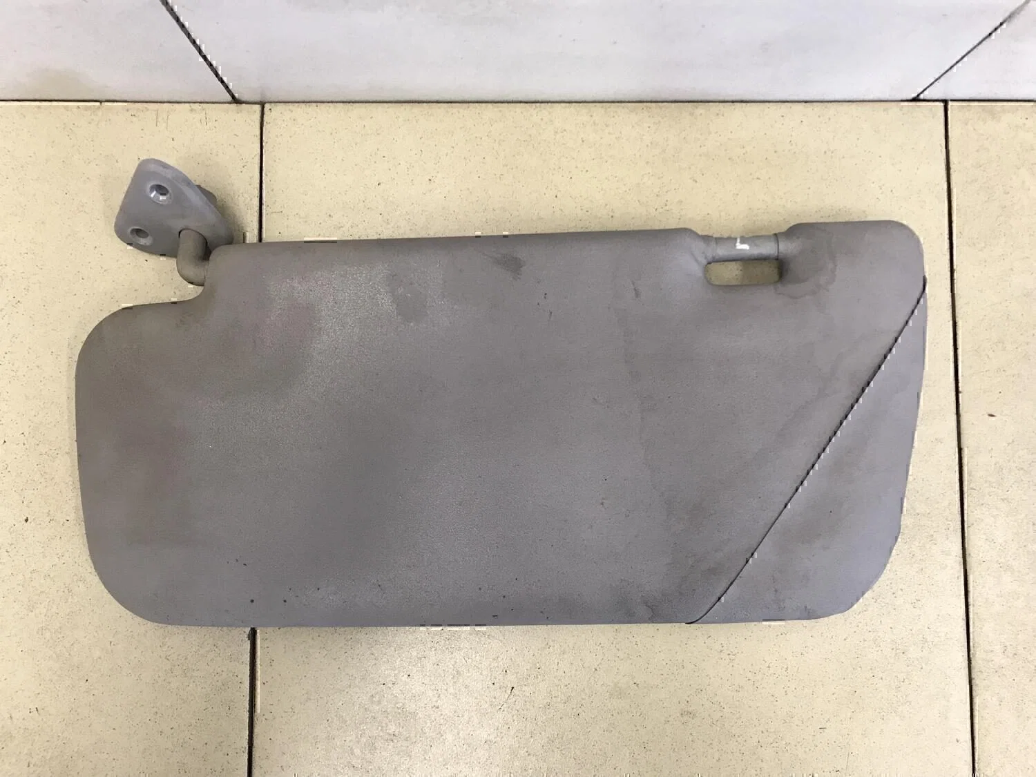 Козырек солнцезащитный (внутри) NISSAN Primera P12E 2002-2007 - миниатюра 2