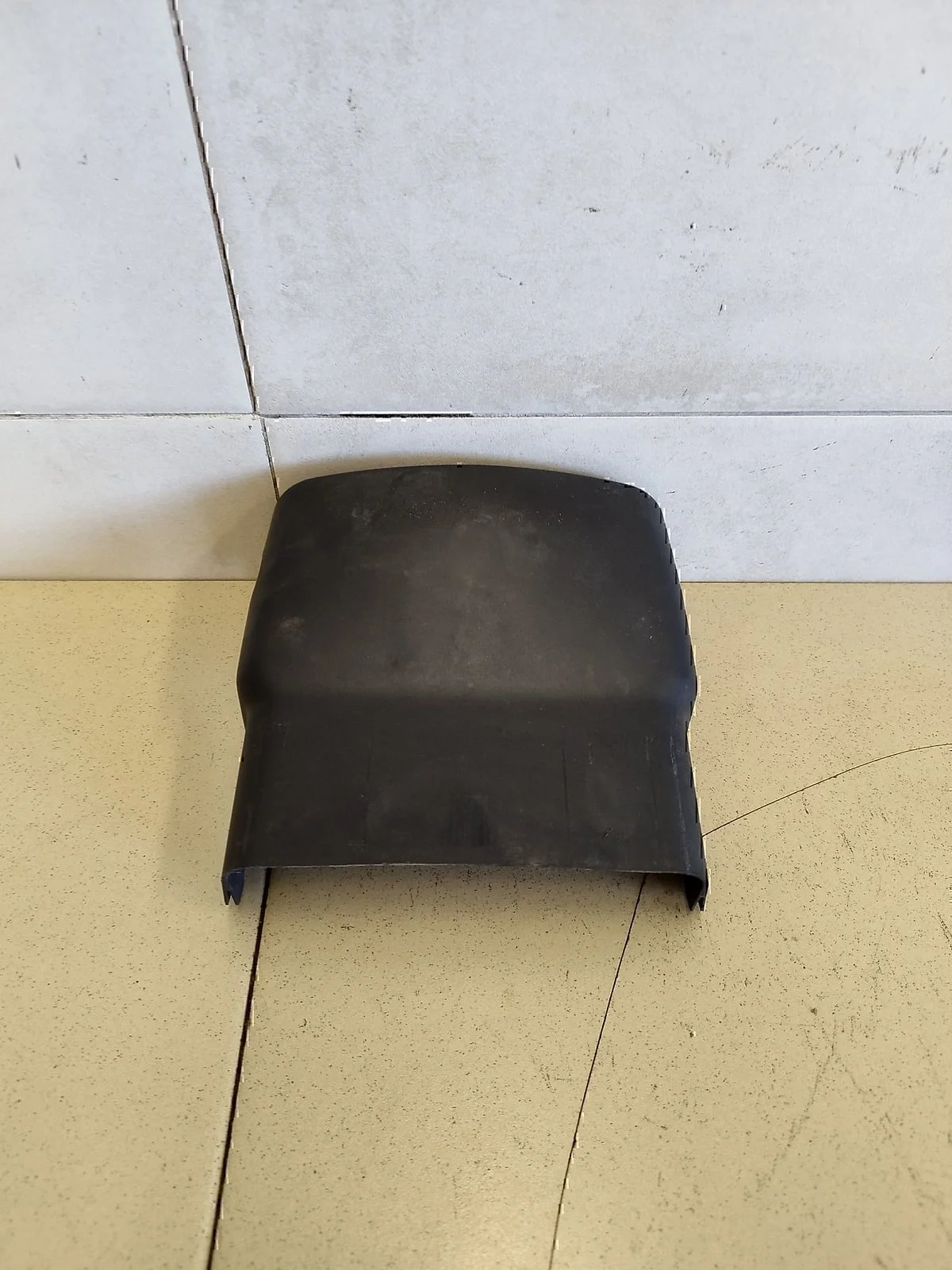 Кожух Audi A3 (8L1) 1996-2003 - изображение 1