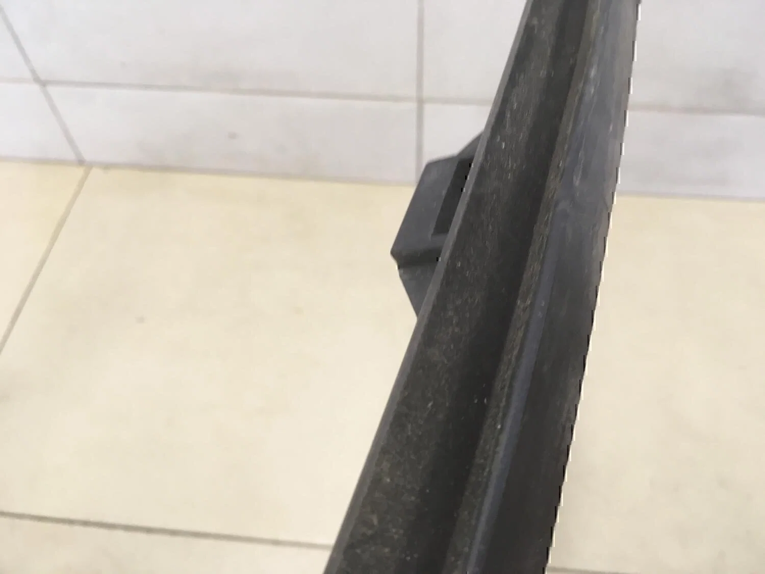 Направляющая стекла Hyundai-KIA Elantra 2006-2011 - миниатюра 3