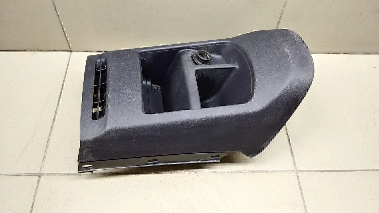 Консоль HONDA CR-V 2007-2012 - миниатюра 3