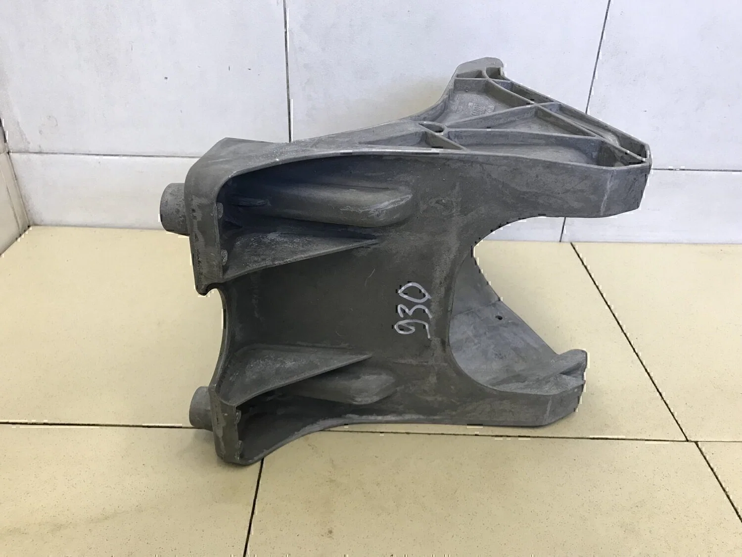 Кронштейн рулевой колонки VOLVO S40 2004-2012 - миниатюра 5