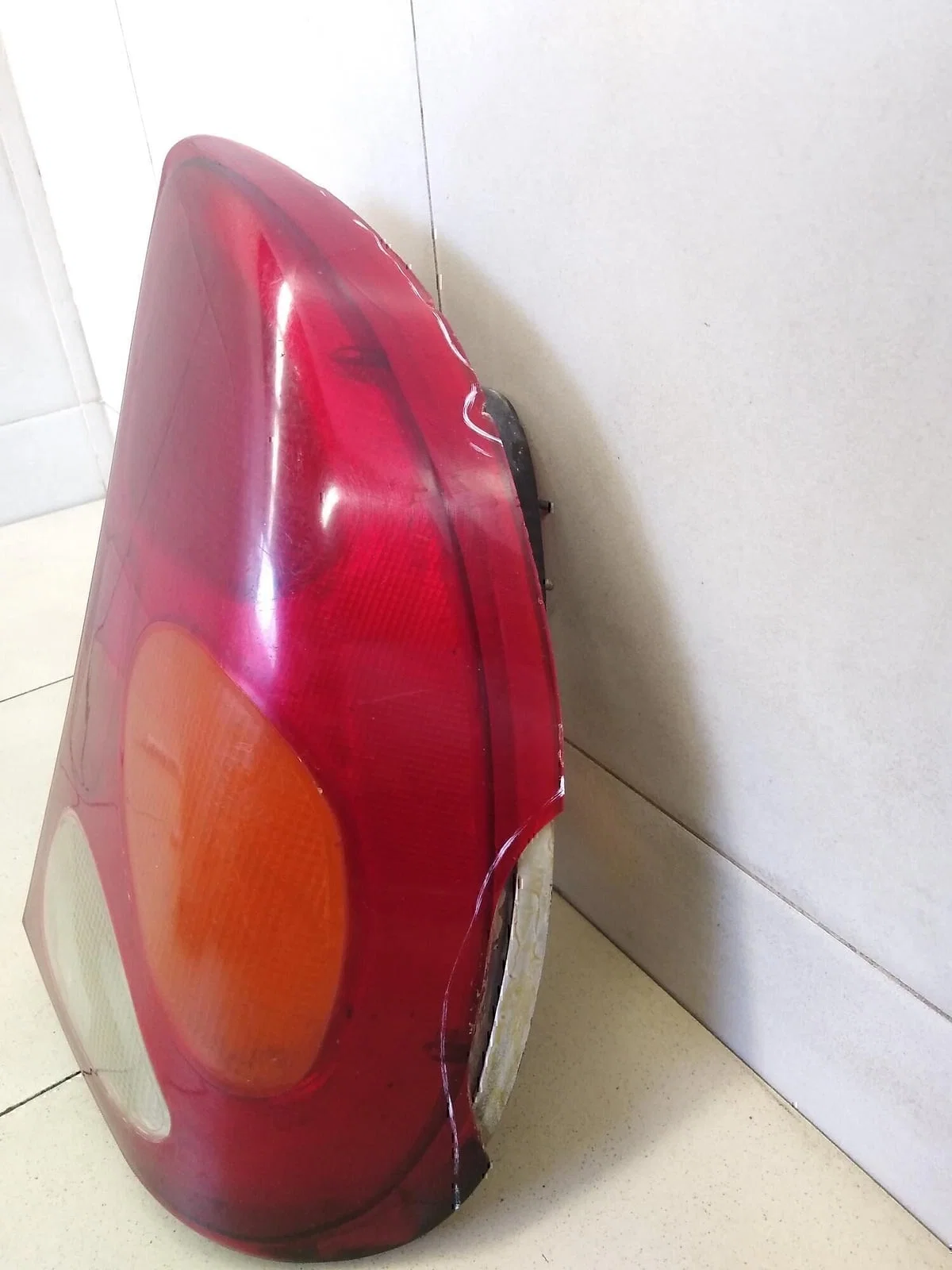 Фонарь задний правый Chevrolet Lanos 2004-2010 - миниатюра 2
