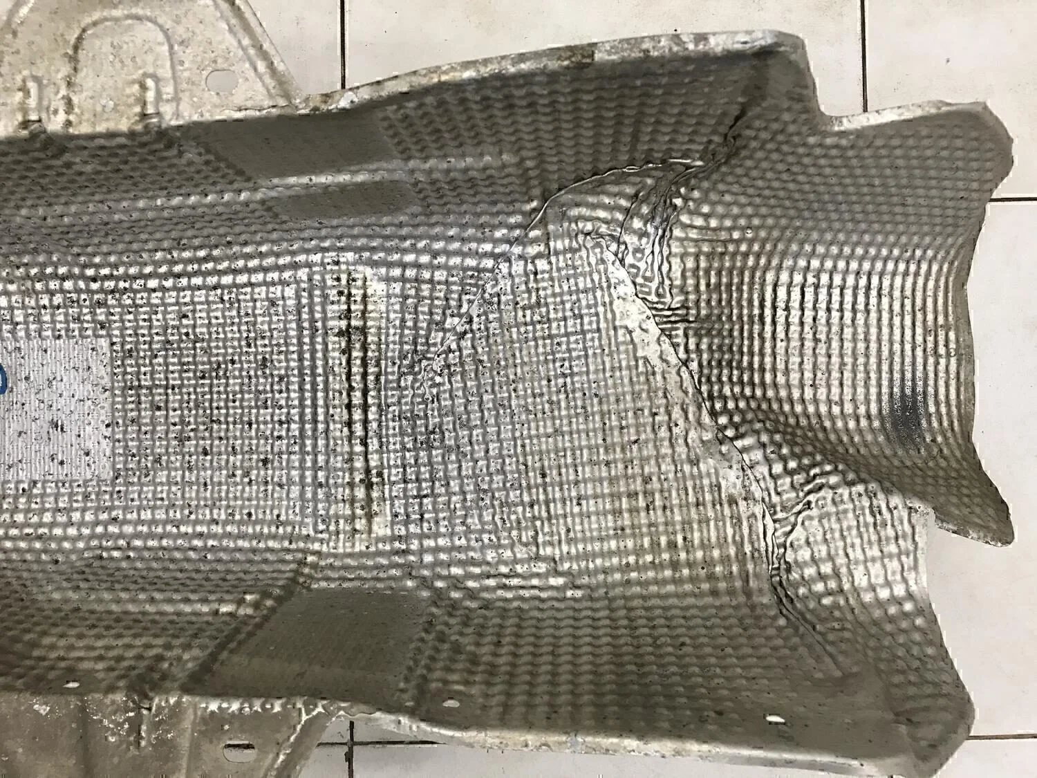 Экран тепловой Peugeot-Citroen C4 2005-2011 - миниатюра 10