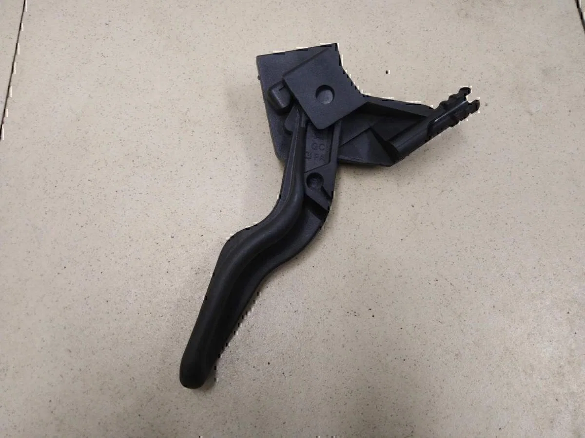 Ручка открывания капота OPEL Astra F 1991-1998 - изображение 1