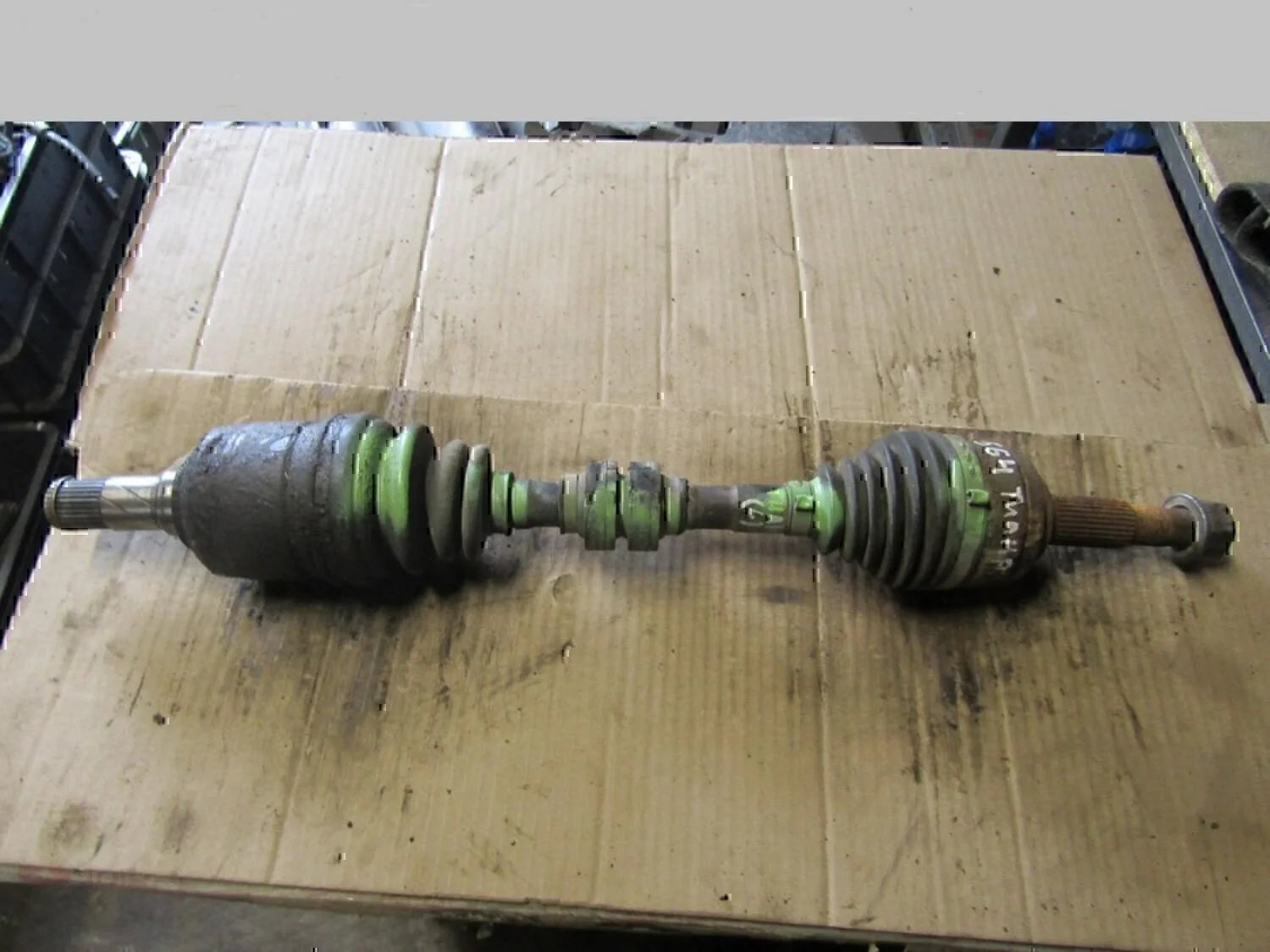 Полуось передняя левая NISSAN Teana J31 2006-2008 - изображение 1