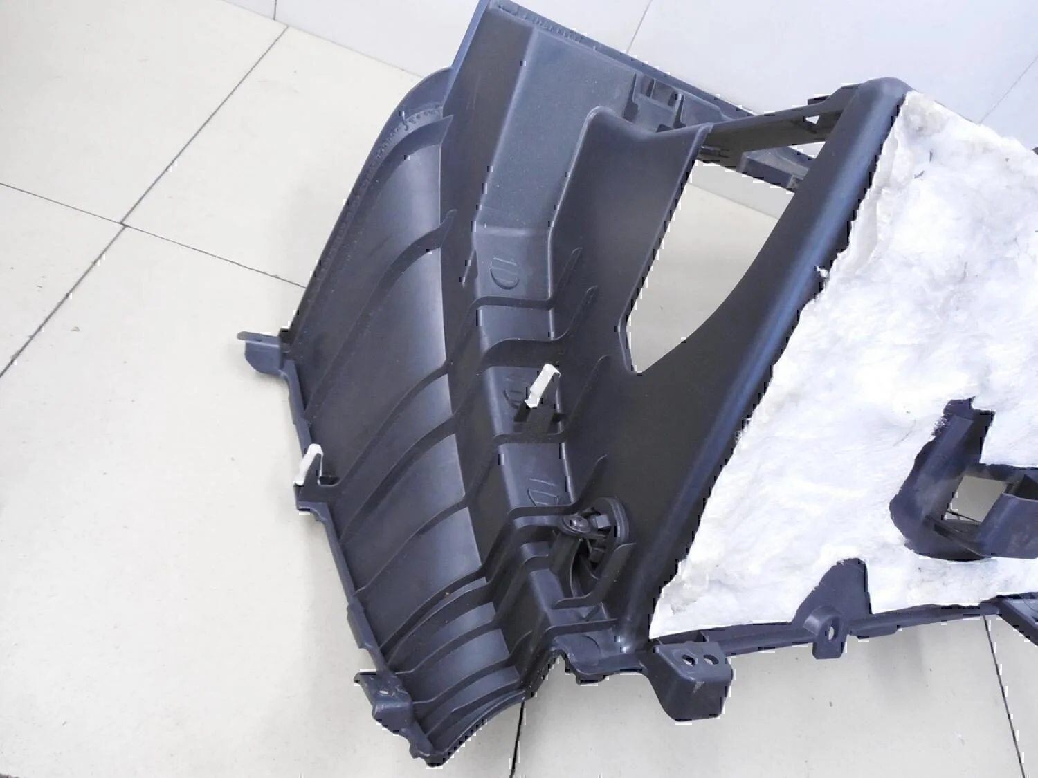 Бардачок Hyundai-KIA Mohave 2009> - миниатюра 9