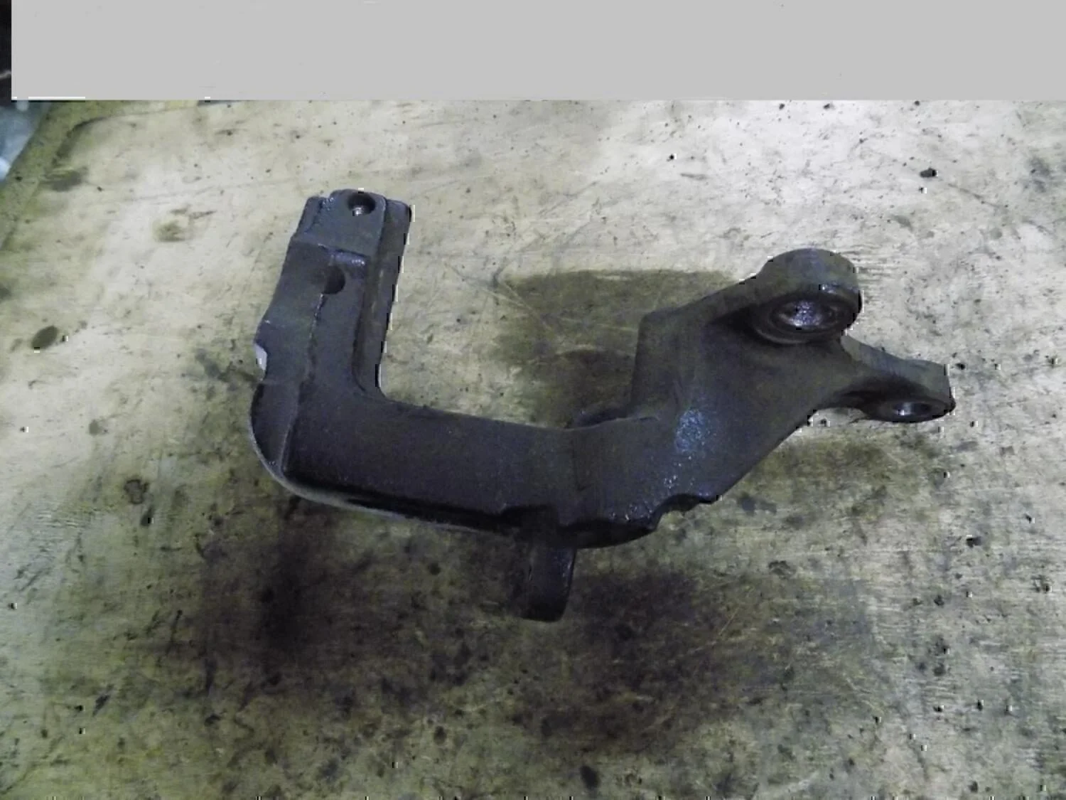 Кронштейн двигателя Hyundai-KIA Spectra 2001-2011 - миниатюра 2