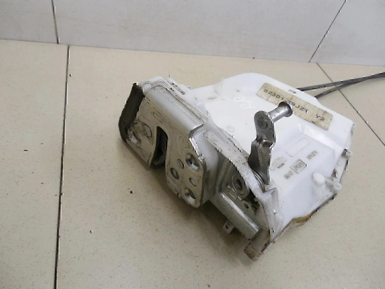 Замок двери задней правой SUZUKI SX4 2006-2013 - миниатюра 6