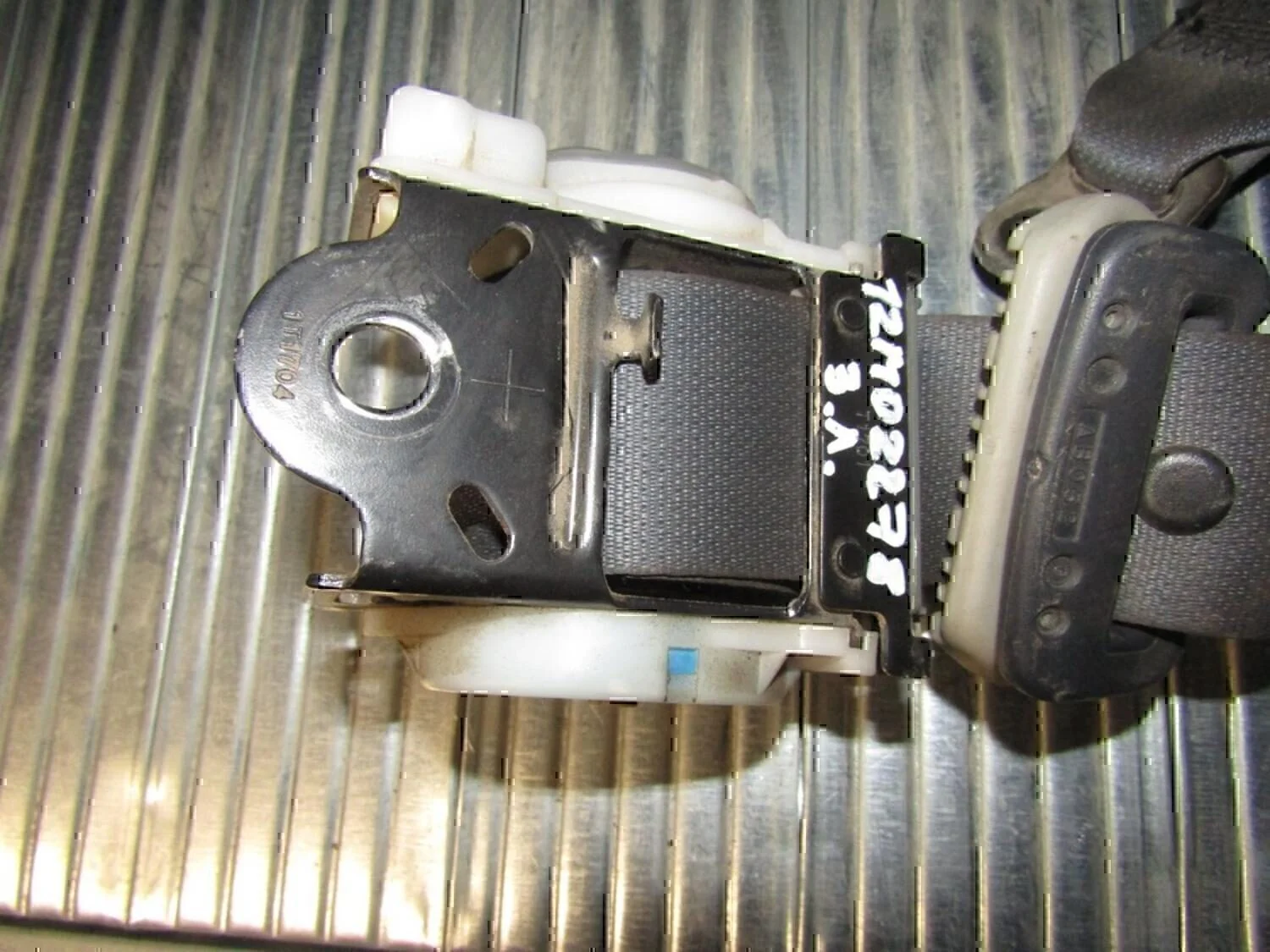 Ремень безопасности MITSUBISHI Outlander (CU) 2003-2009 - миниатюра 3