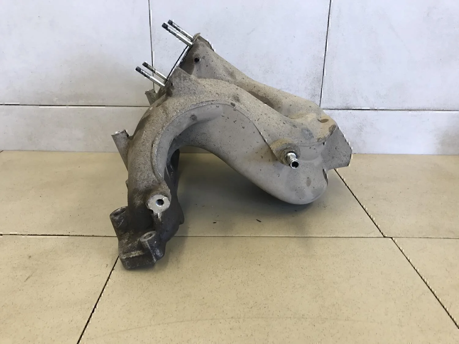 Коллектор впускной Chevrolet Captiva (C100) 2006-2010 - миниатюра 2