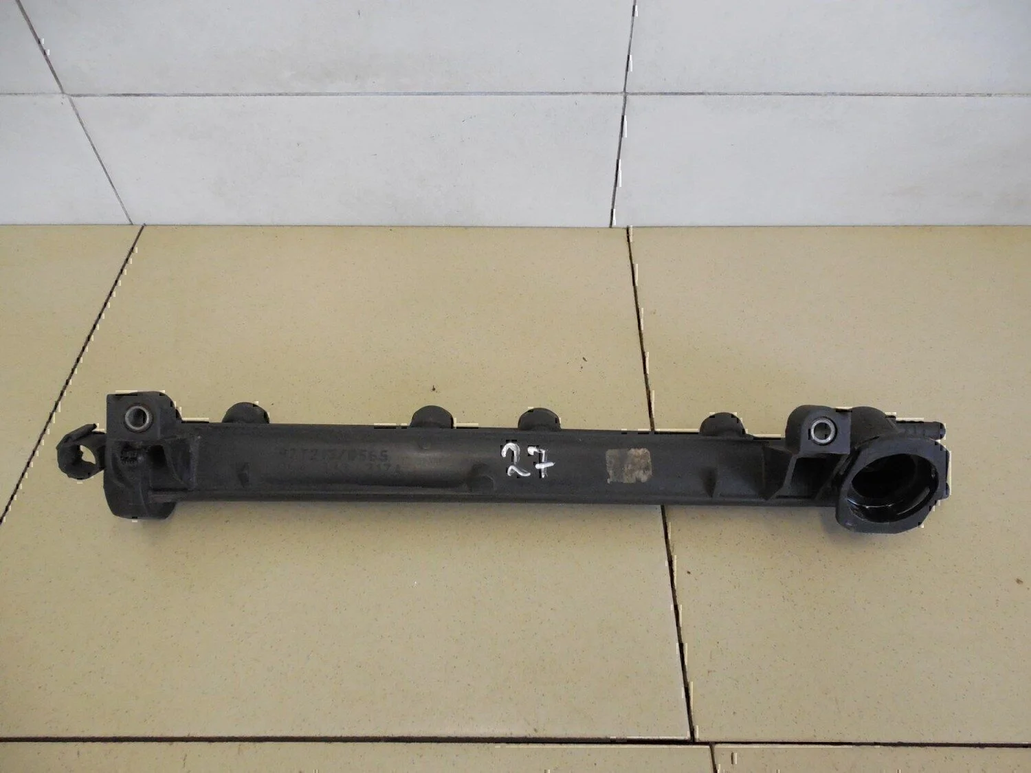 Рейка топливная (рампа) Audi A3 (8L1) 1996-2003 - изображение 1
