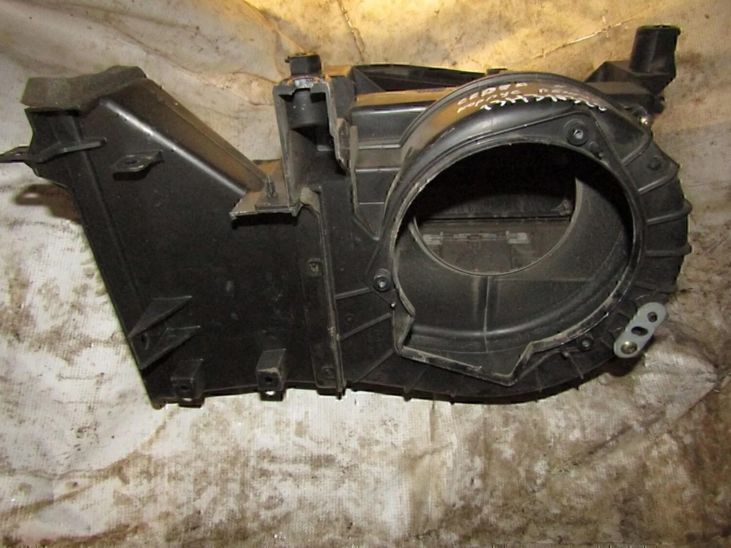 Корпус отопителя MITSUBISHI Lancer Cedia 2000-2003 - миниатюра 4