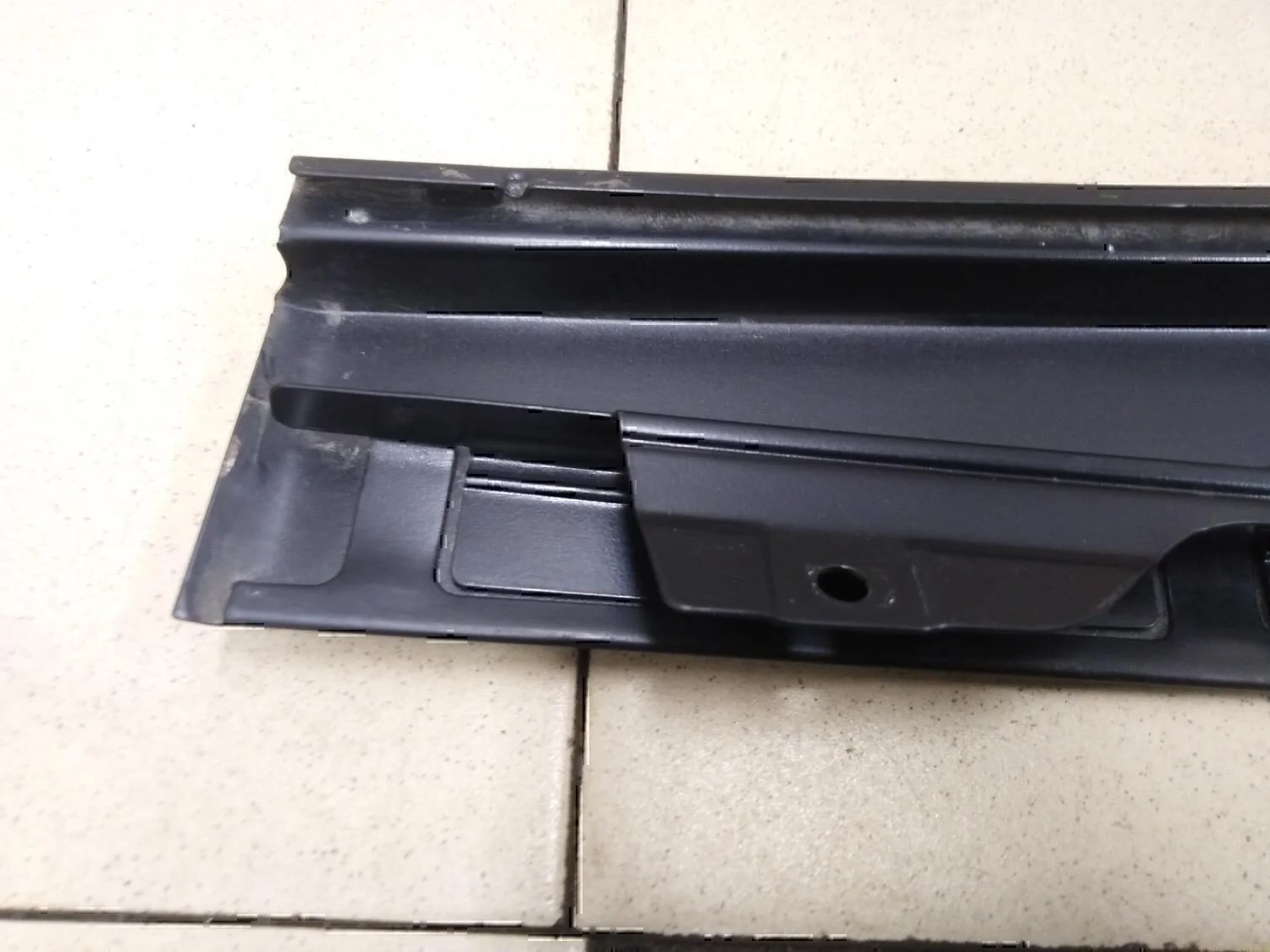 Накладка двери задней левой VW Touran 2003-2010 - миниатюра 5